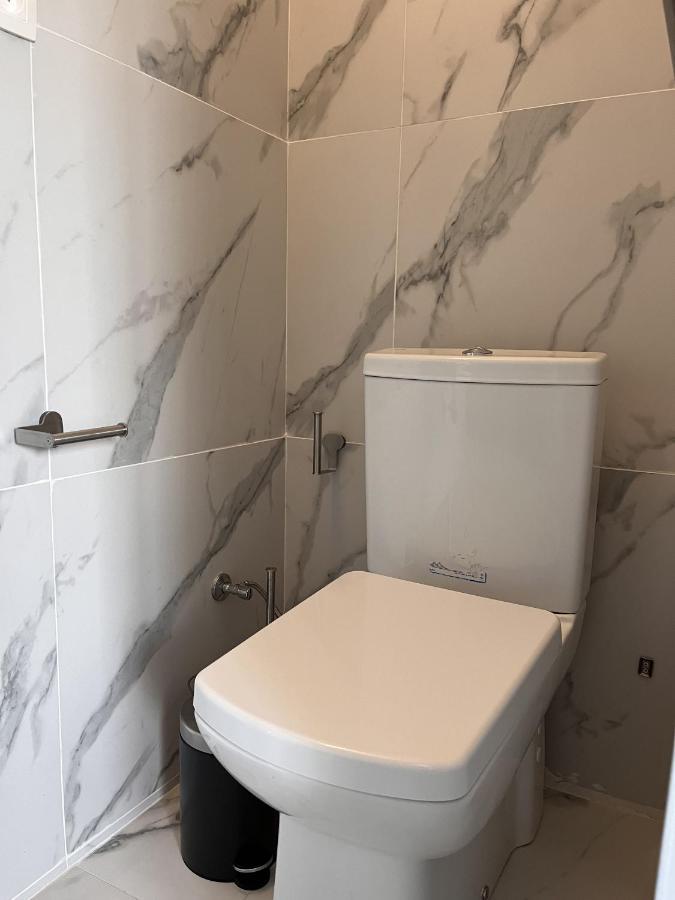 Hotel La Piece Брюссель Екстер'єр фото